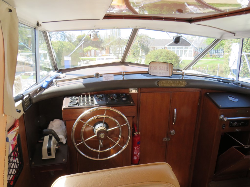 Sheena R sheena r 2 (Medium) | Crosshall Marine