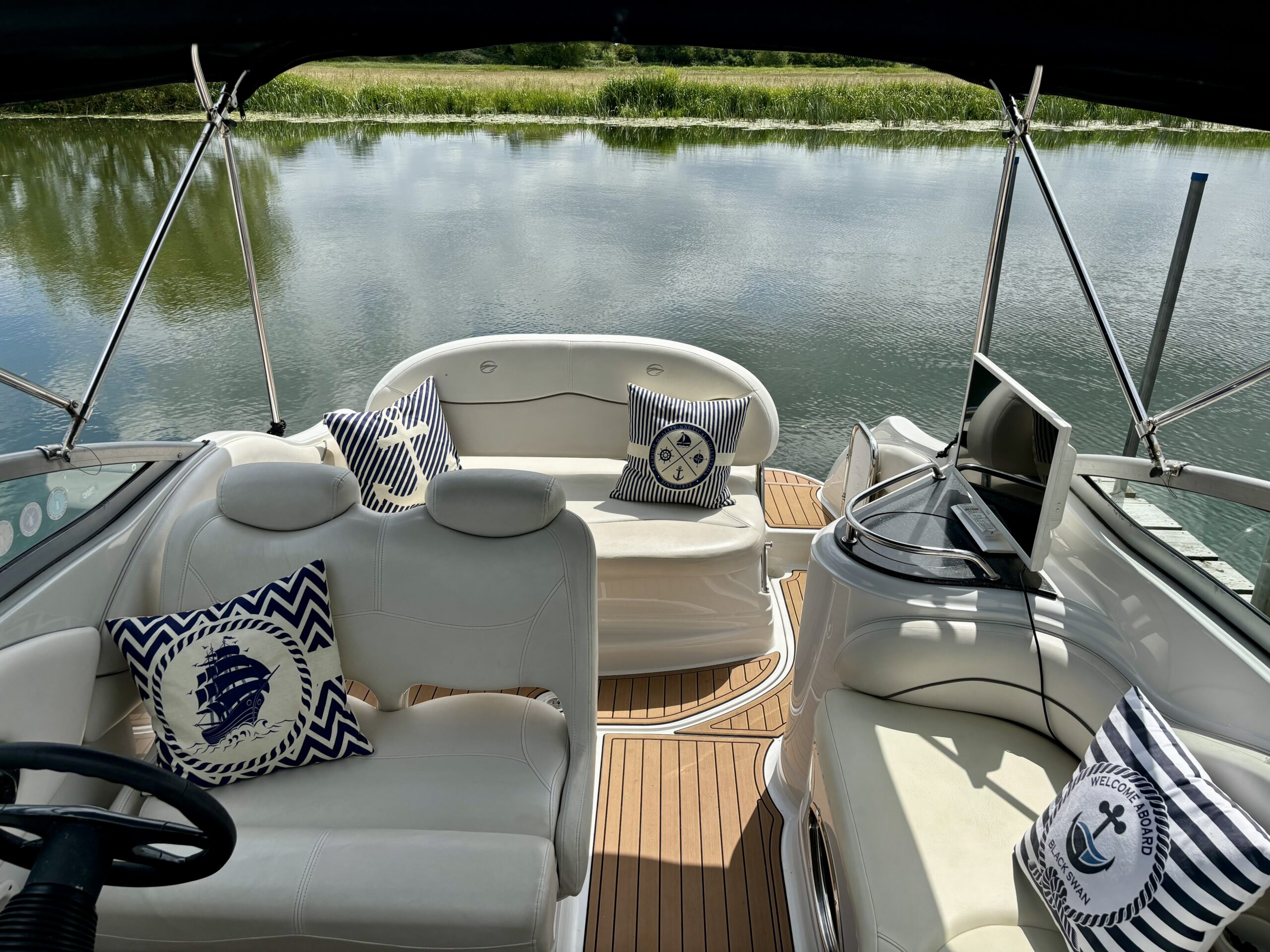 Crownline 250CR - image