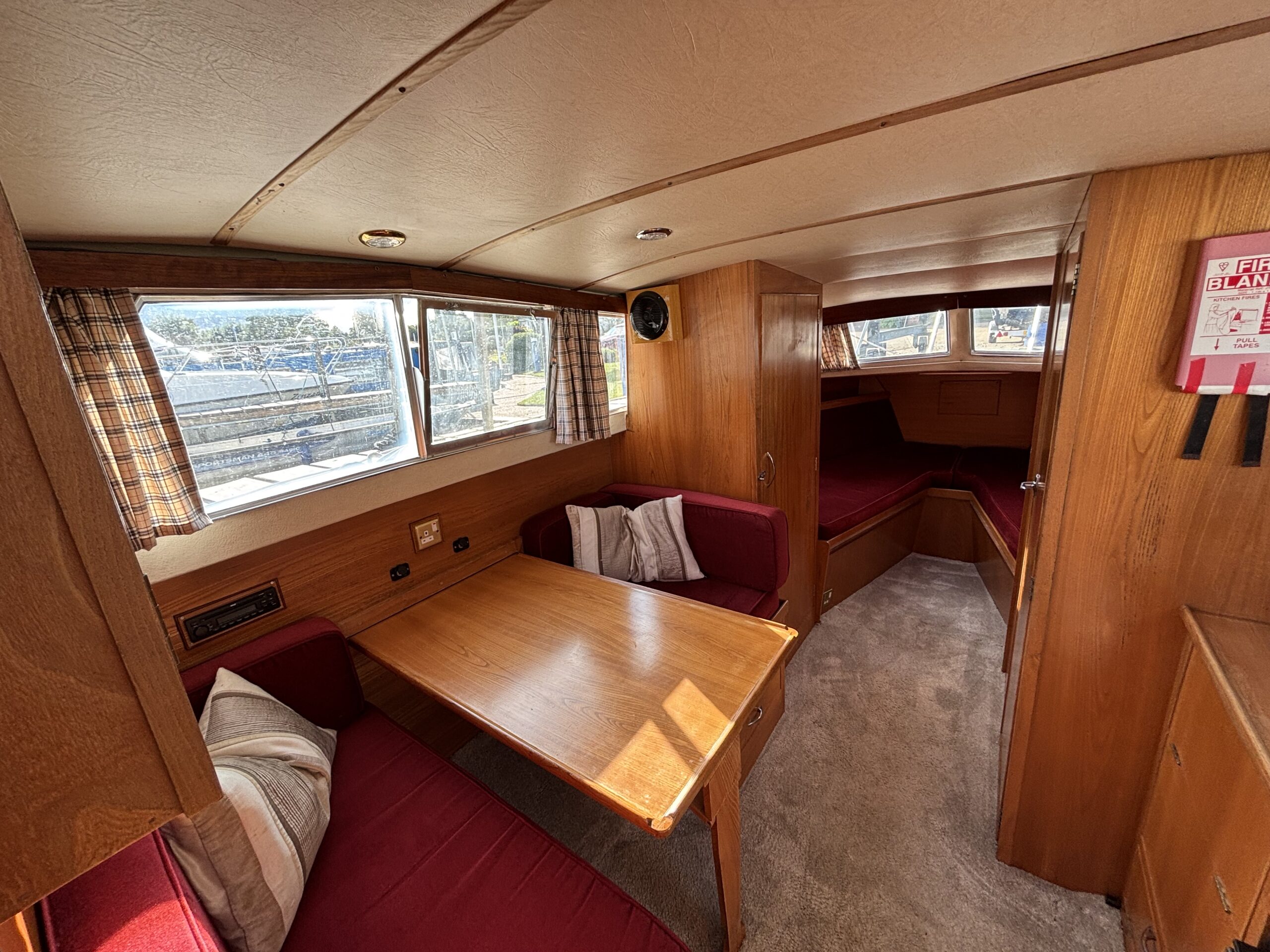 Freeman 27 Diesel - image